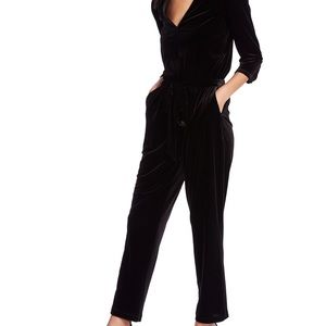 Lauren Ralph Lauren Velvet V-Neck Jumpsuit Black